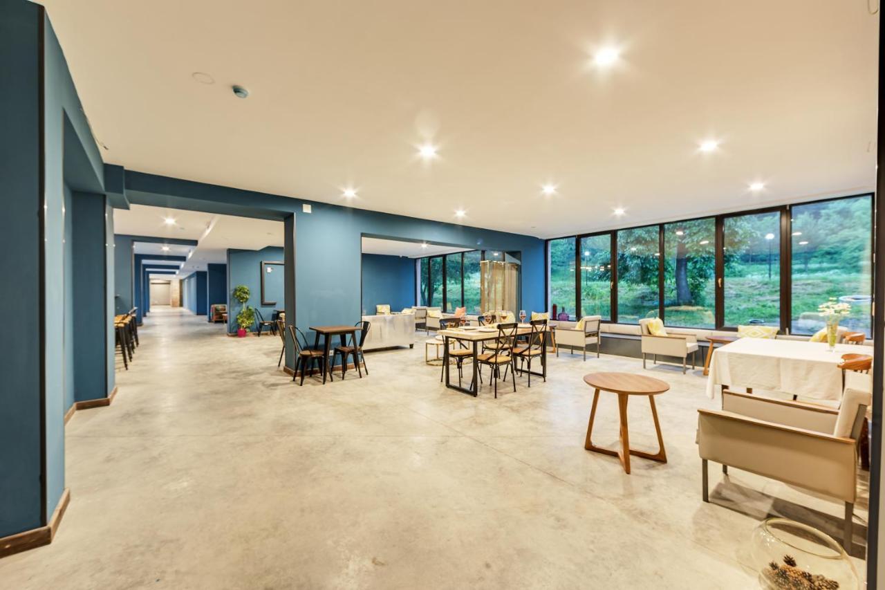 Mountain Resort Gantiadi 博尔若米 外观 照片